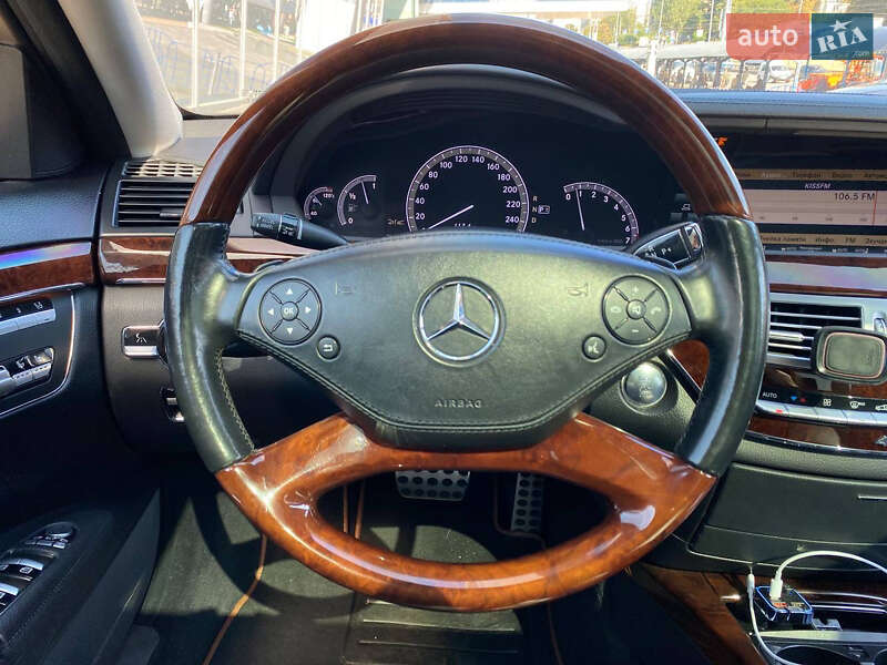 Седан Mercedes-Benz S-Class 2010 в Киеве