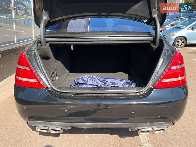 Седан Mercedes-Benz S-Class 2010 в Киеве