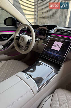 Седан Mercedes-Benz S-Class 2023 в 