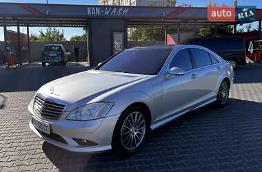 Седан Mercedes-Benz S-Class 2008 в 