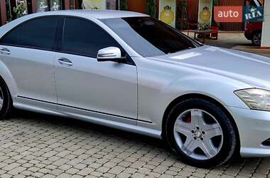 Седан Mercedes-Benz S-Class 2006 в 