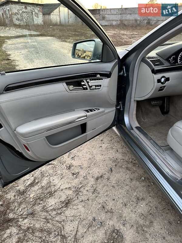 Седан Mercedes-Benz S-Class 2012 в Славуте