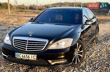 Седан Mercedes-Benz S-Class 2006 в Львове