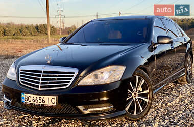 Седан Mercedes-Benz S-Class 2006 в 