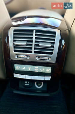 Седан Mercedes-Benz S-Class 2006 в 