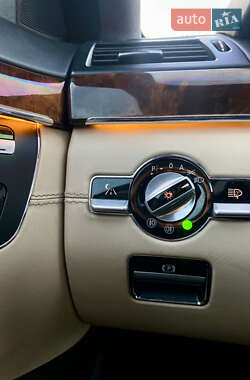 Седан Mercedes-Benz S-Class 2006 в 
