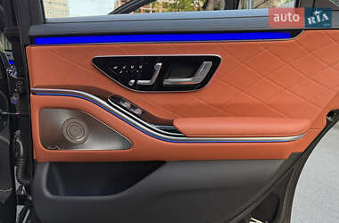 Седан Mercedes-Benz S-Class 2022 в 