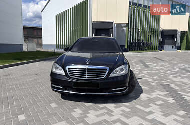 Седан Mercedes-Benz S-Class 2011 в 