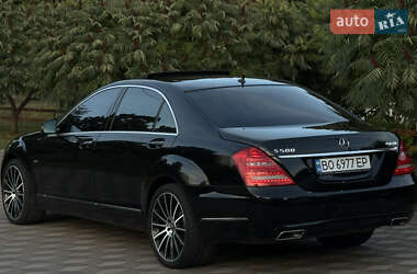 Седан Mercedes-Benz S-Class 2011 в 