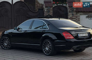 Седан Mercedes-Benz S-Class 2011 в 