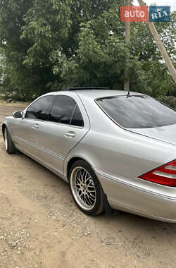 Седан Mercedes-Benz S-Class 2002 в 