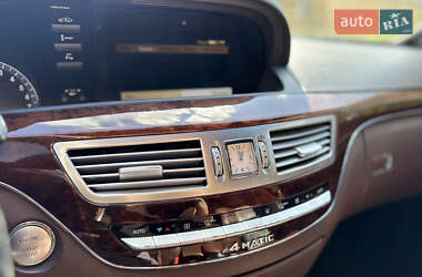 Седан Mercedes-Benz S-Class 2010 в 
