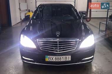 Mercedes-Benz S-Class 2012 Mercedes-Benz S-Class 2012