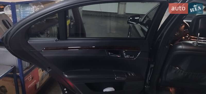Седан Mercedes-Benz S-Class 2012 в Хмельницком