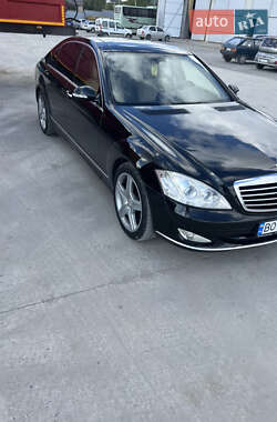 Седан Mercedes-Benz S-Class 2006 в 