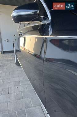 Седан Mercedes-Benz S-Class 2013 в 