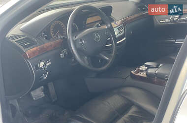 Седан Mercedes-Benz S-Class 2006 в 