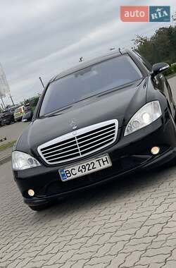 Седан Mercedes-Benz S-Class 2008 в 