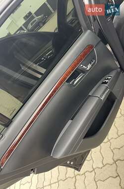 Седан Mercedes-Benz S-Class 2008 в 
