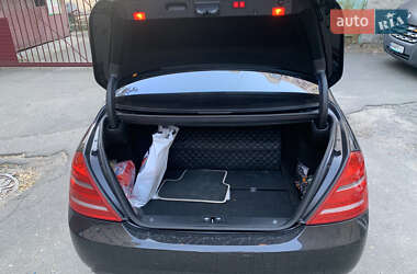 Седан Mercedes-Benz S-Class 2010 в 