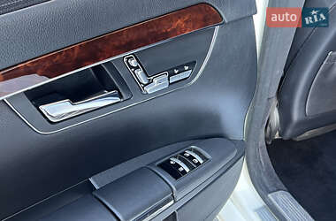 Седан Mercedes-Benz S-Class 2008 в 