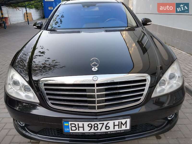 Седан Mercedes-Benz S-Class 2006 в 