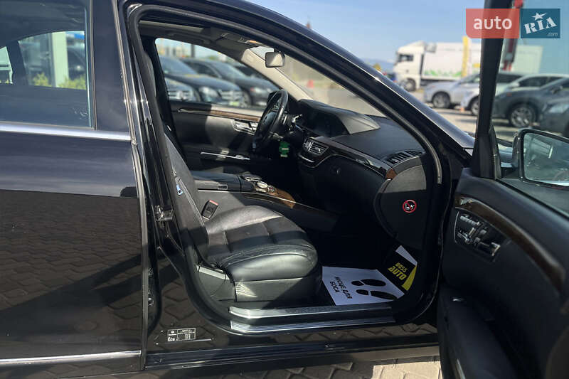 Седан Mercedes-Benz S-Class 2011 в Мукачево