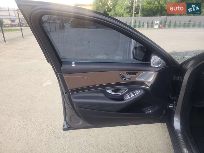 Седан Mercedes-Benz S-Class 2017 в Тысменице