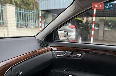 Седан Mercedes-Benz S-Class 2013 в 