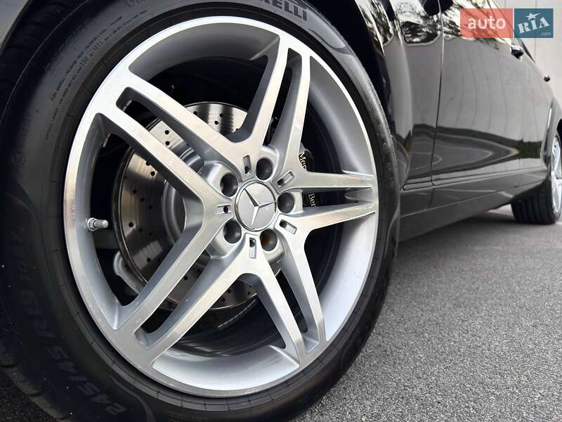 Седан Mercedes-Benz S-Class 2012 в Киеве