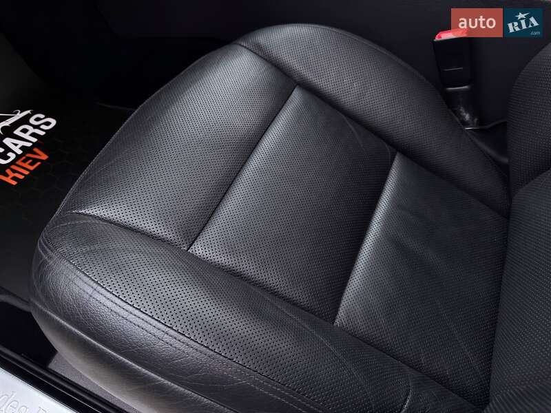 Седан Mercedes-Benz S-Class 2012 в Киеве