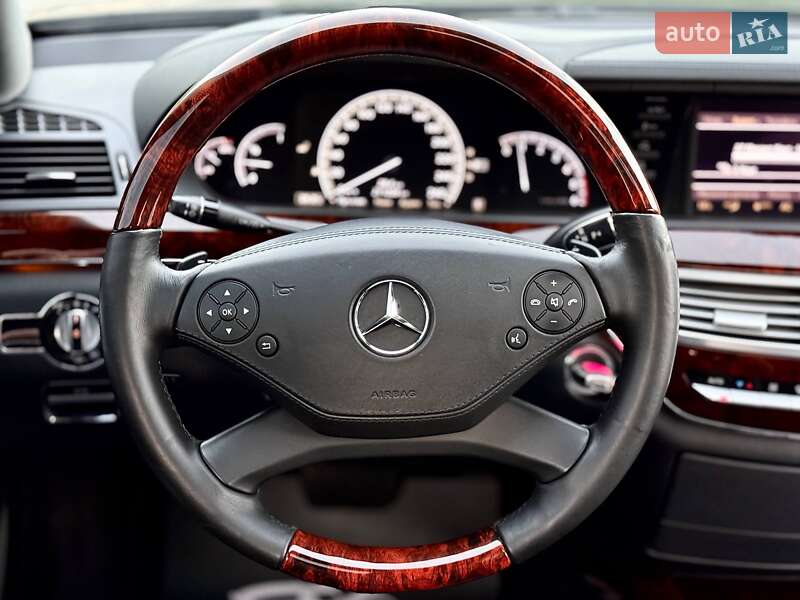 Седан Mercedes-Benz S-Class 2012 в Киеве