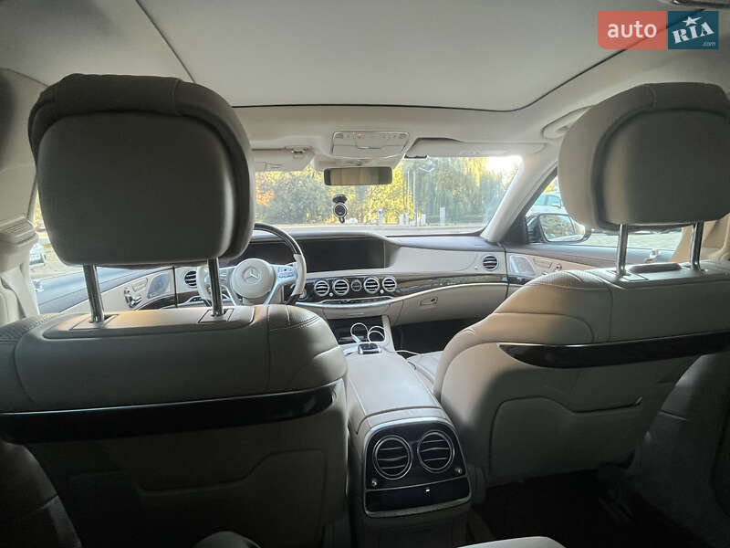 Седан Mercedes-Benz S-Class 2020 в Луцке