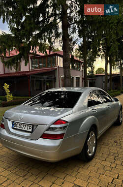 Седан Mercedes-Benz S-Class 2007 в 