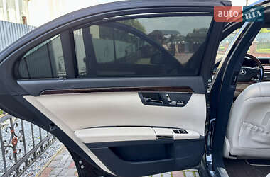 Седан Mercedes-Benz S-Class 2011 в 