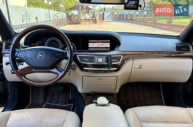 Седан Mercedes-Benz S-Class 2011 в 