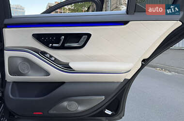 Седан Mercedes-Benz S-Class 2021 в 