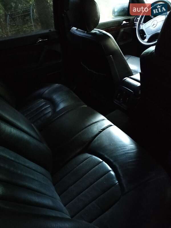 Седан Mercedes-Benz S-Class 1992 в Новом Роздоле