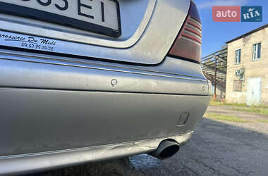 Седан Mercedes-Benz S-Class 2005 в 