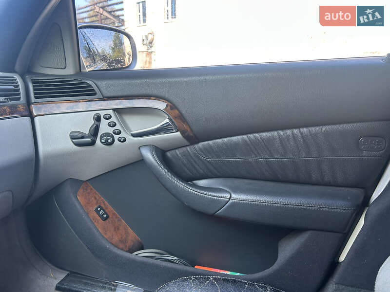 Седан Mercedes-Benz S-Class 2005 в Черновцах