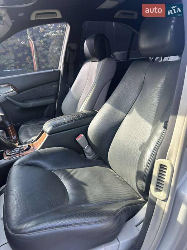 Седан Mercedes-Benz S-Class 2005 в Черновцах