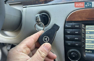 Седан Mercedes-Benz S-Class 2005 в 