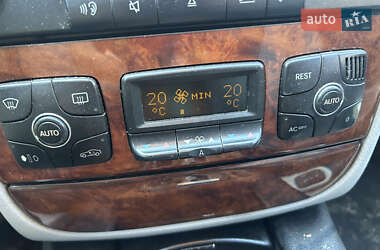 Седан Mercedes-Benz S-Class 2005 в 