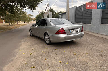 Седан Mercedes-Benz S-Class 2000 в 