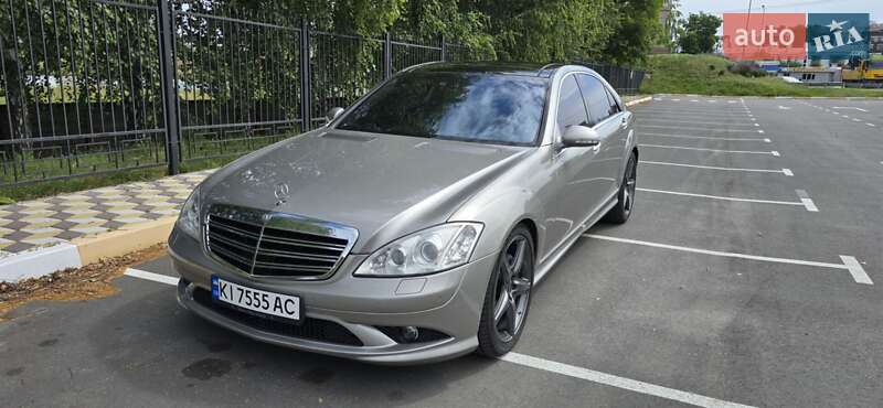 Mercedes-Benz S-Class 2006
