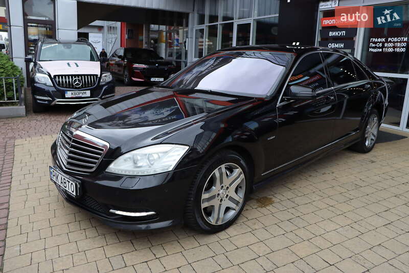 Седан Mercedes-Benz S-Class 2012 в Львові