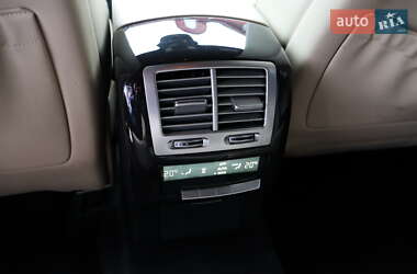 Седан Mercedes-Benz S-Class 2012 в 