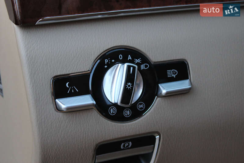 Седан Mercedes-Benz S-Class 2006 в Ровно