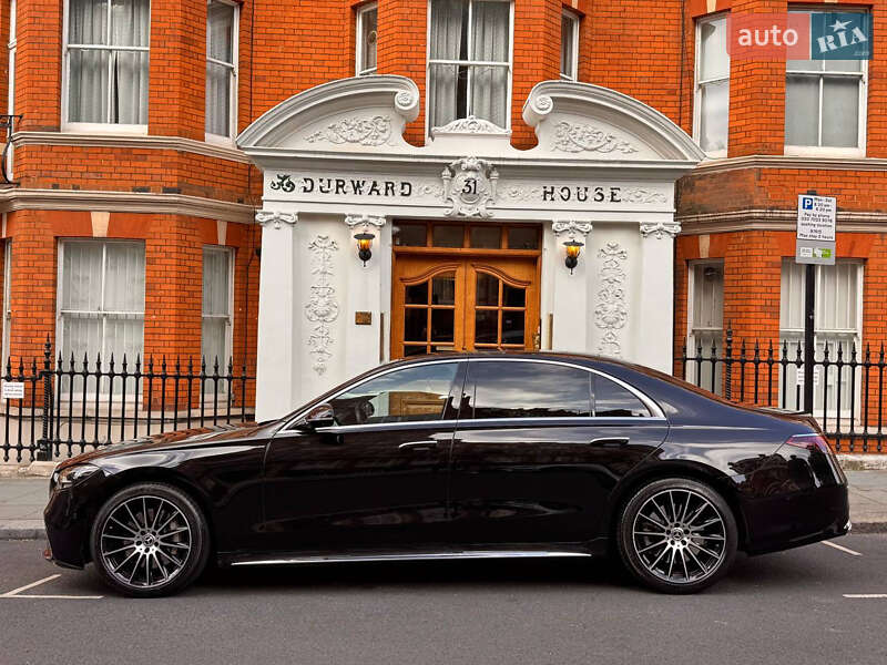 Mercedes-Benz S-Class 2021