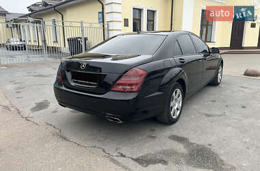 Седан Mercedes-Benz S-Class 2011 в 